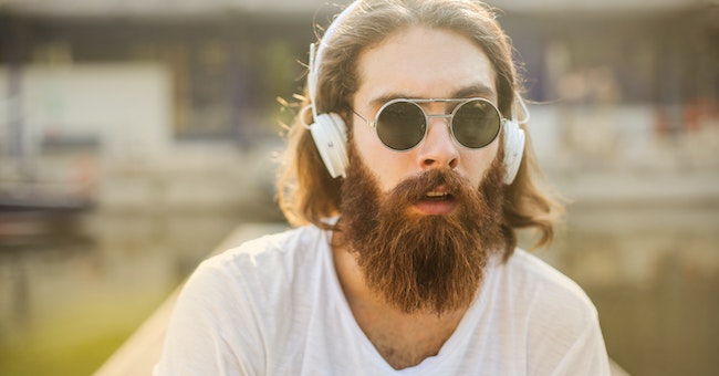 Can Wearing Headphones Cause Hair Loss And Dandruff?